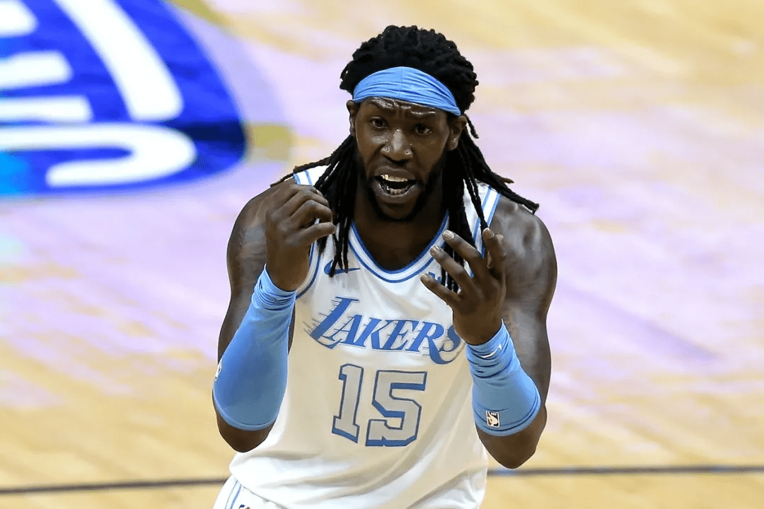 黄蜂队感受欢迎联盟官员现场鼎力支援