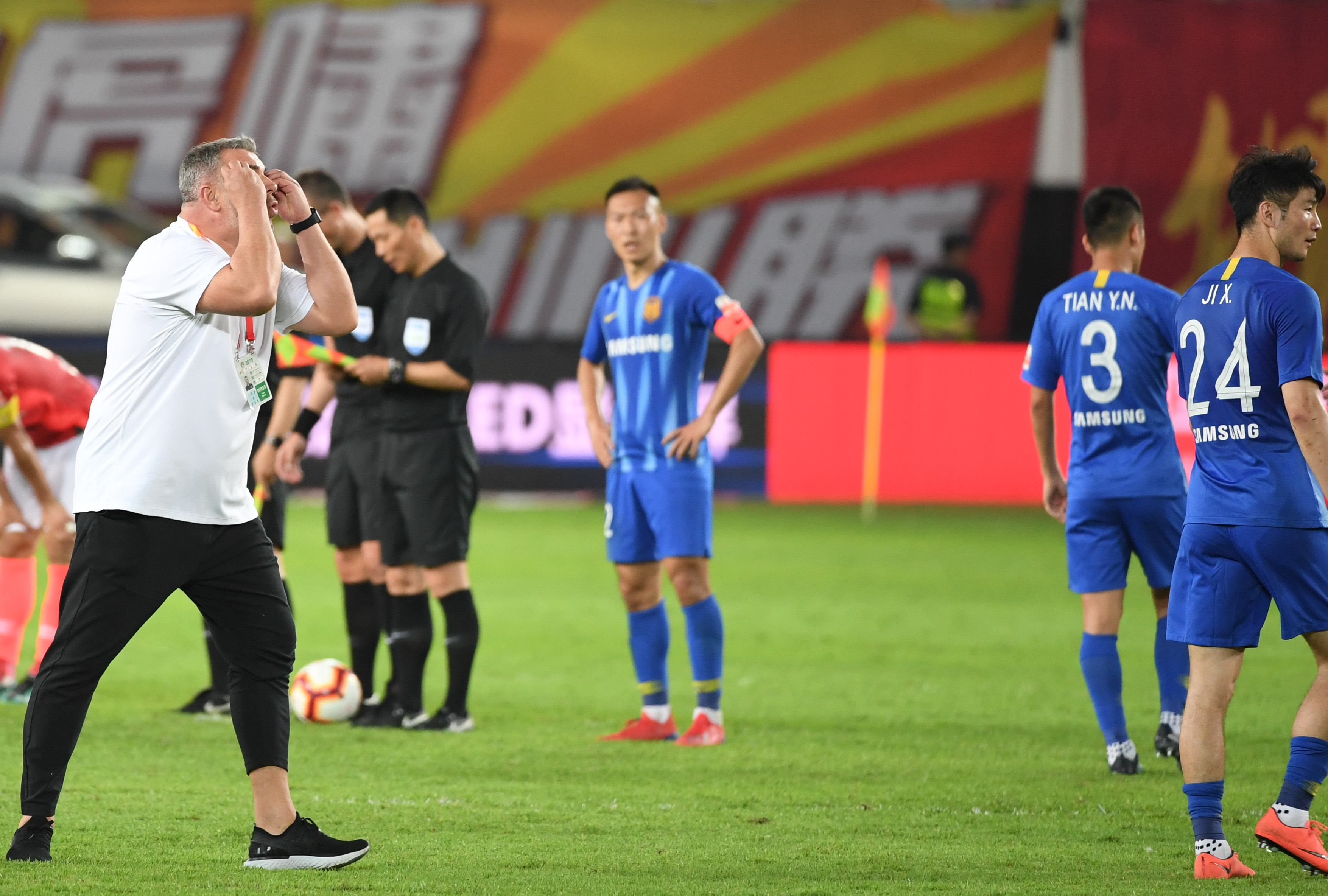 江苏苏宁胜利乏善可陈,球队抢分形势不容乐观的简单介绍 江苏苏宁胜利乏善可陈,球队抢分形势不容乐观的简单介绍