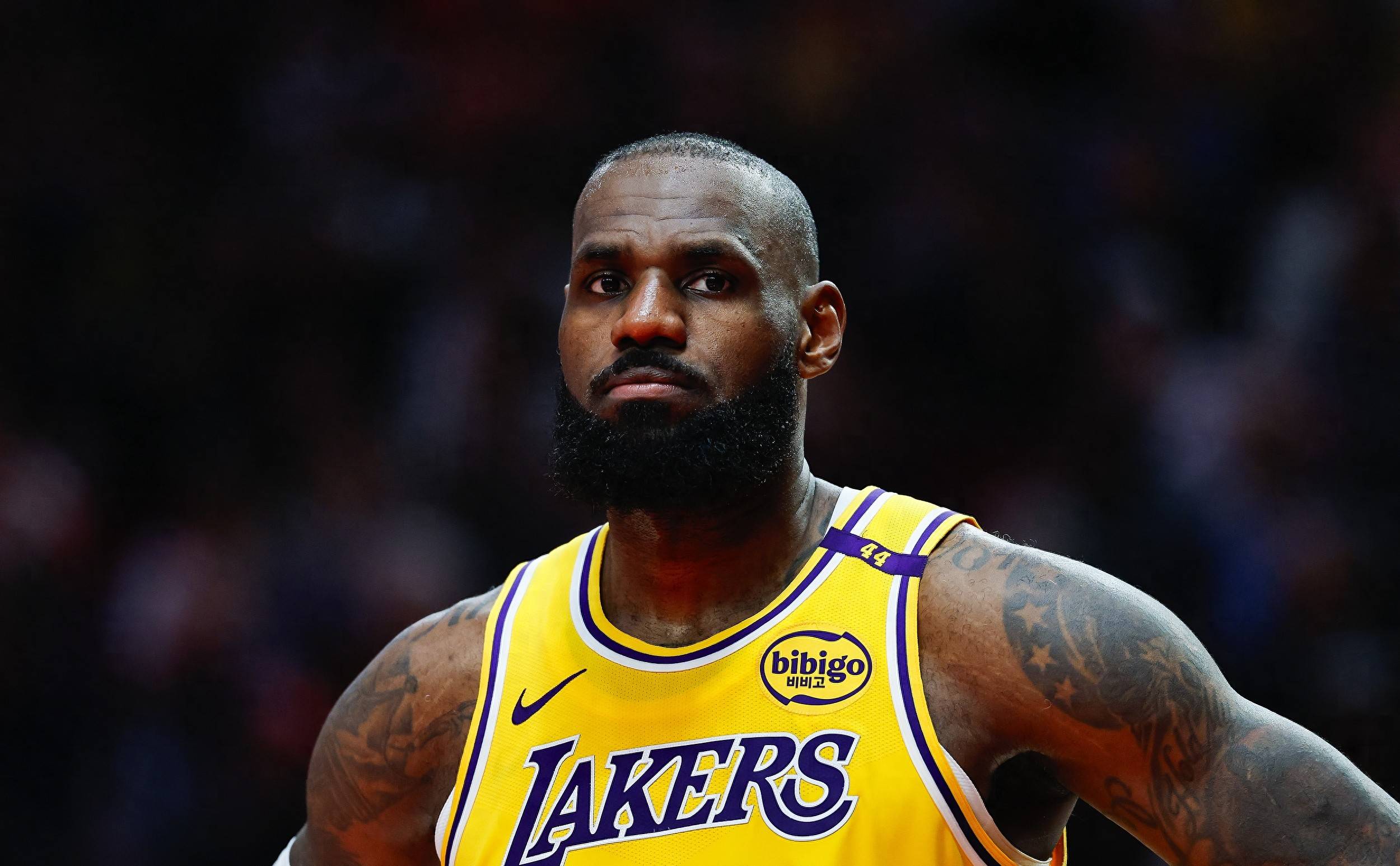 米乐-关于湖人大胜快船，詹姆斯交出全能表现的信息