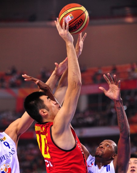 菲律宾球员投篮稳定,三分命中率飙升 菲律宾球员投篮稳定,三分命中率飙升